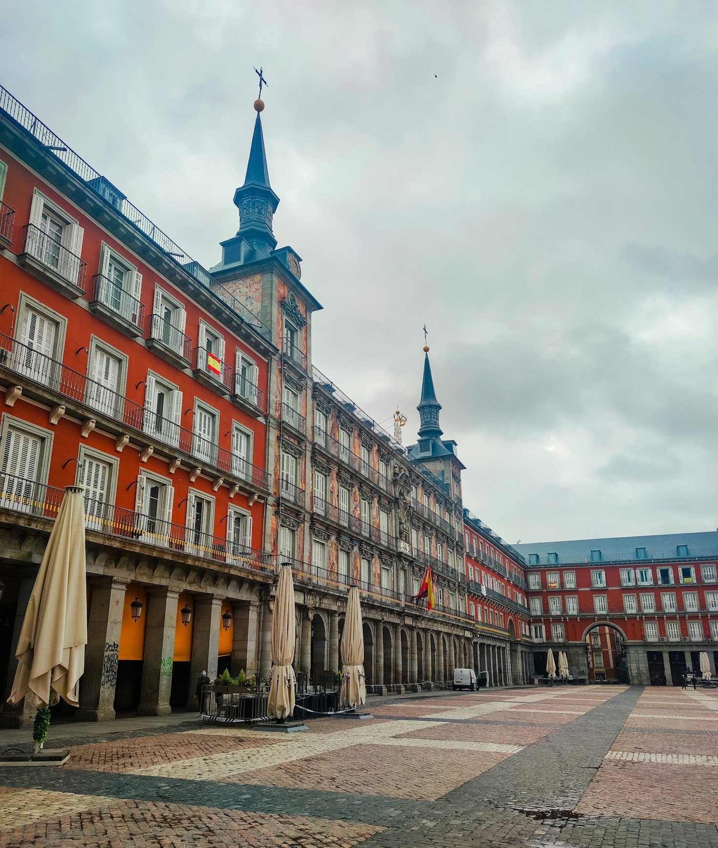 Estrategias de comunicación para comercios sevillanos